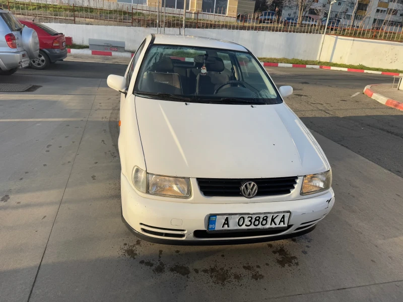 VW Polo 1.4 i, снимка 5 - Автомобили и джипове - 49219106