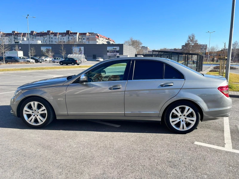 Mercedes-Benz C 220, снимка 5 - Автомобили и джипове - 49450398