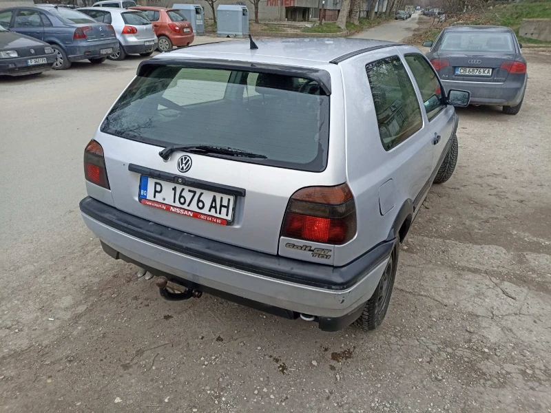 VW Golf, снимка 4 - Автомобили и джипове - 49544454