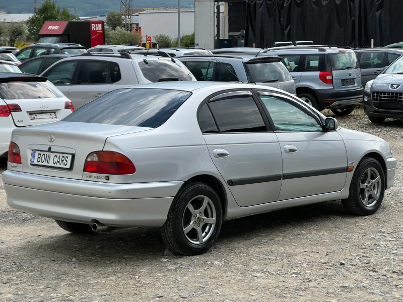 Toyota Avensis 2.0TD-90к.с/Климатик/Автоматични фарове/ел. Пакет, снимка 5 - Автомобили и джипове - 51219613