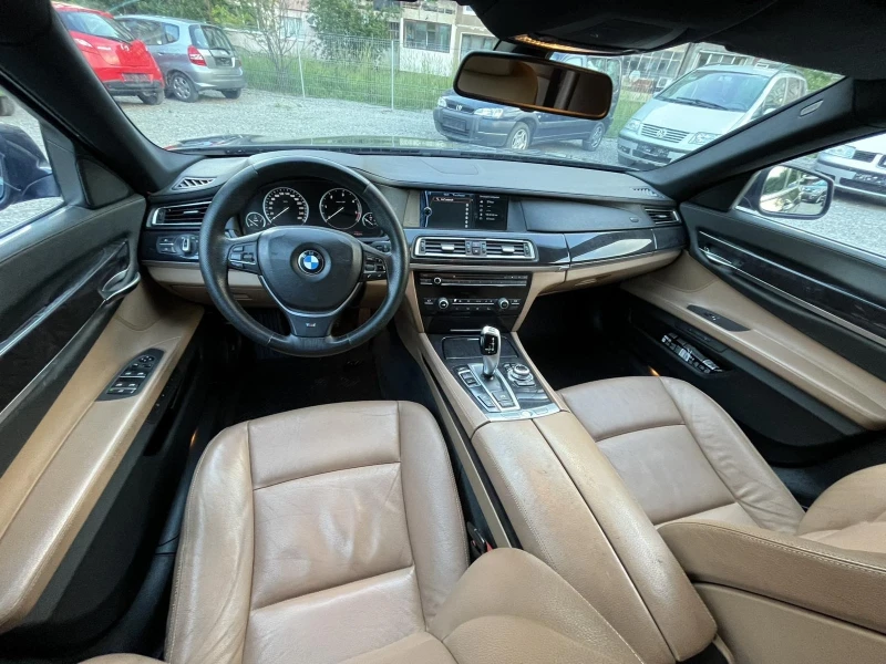 BMW 730, снимка 11 - Автомобили и джипове - 52460354