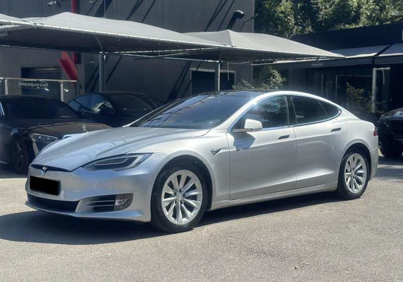 Tesla Model S 75 Dual Motor AWD