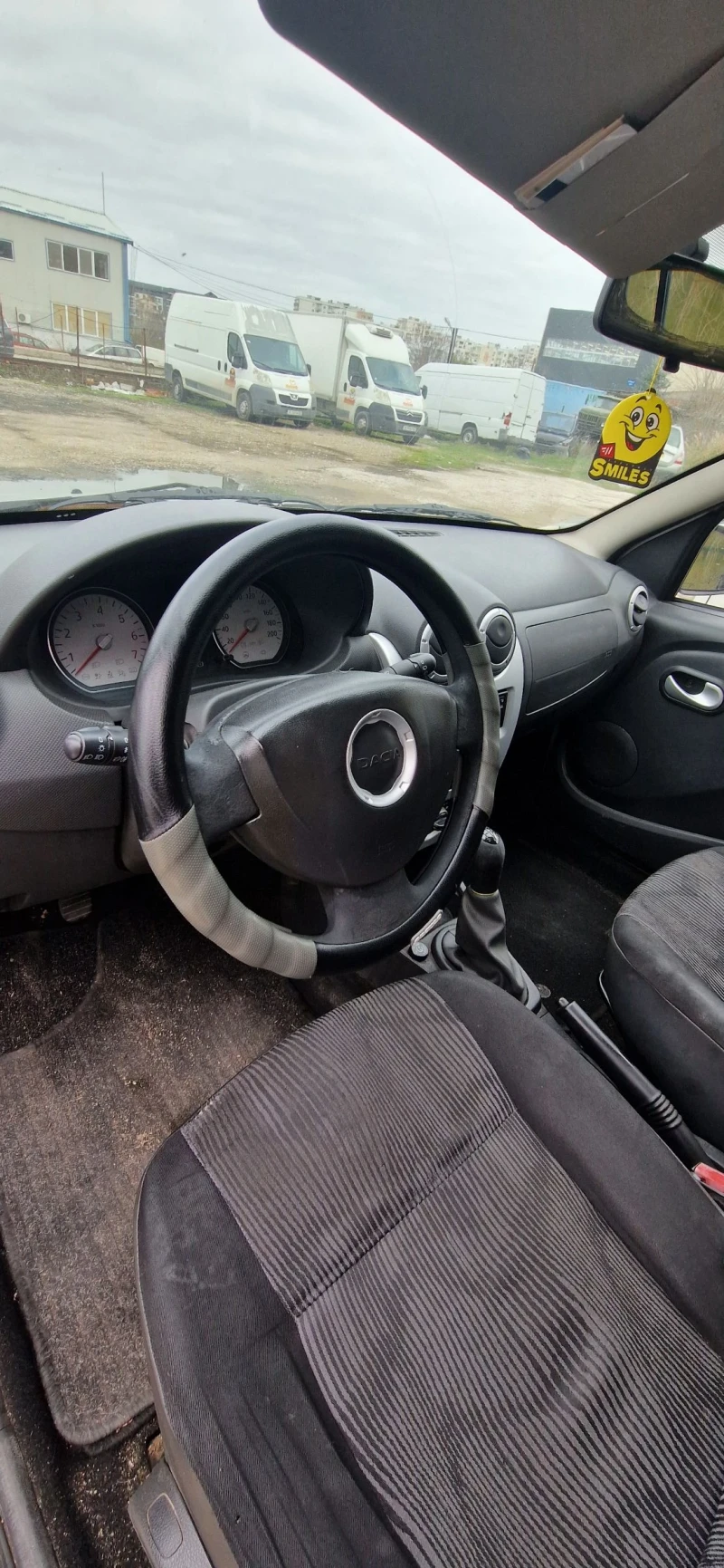 Dacia Sandero, снимка 5 - Автомобили и джипове - 52706941