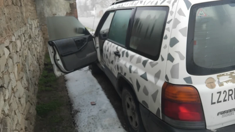 Subaru Forester, снимка 3 - Автомобили и джипове - 53419361