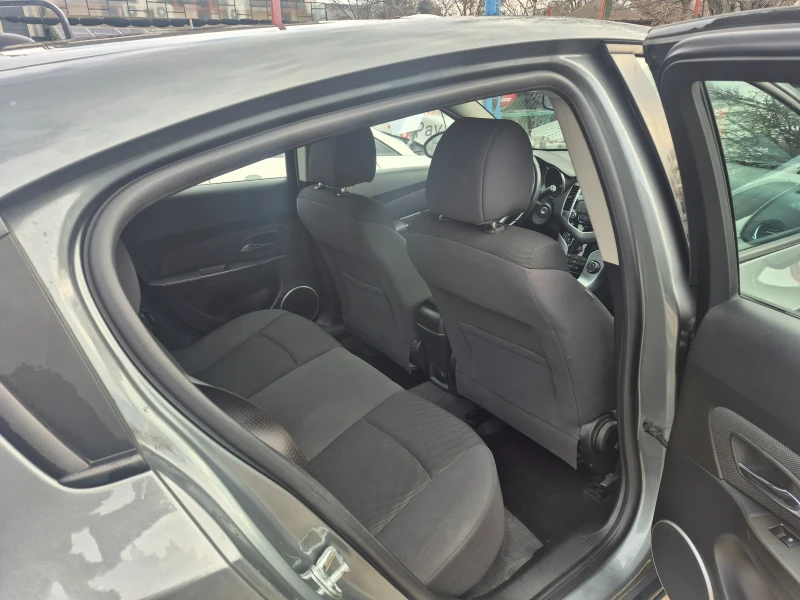 Chevrolet Cruze 1.6 бензин /ГАЗ/150000км, снимка 10 - Автомобили и джипове - 53495098