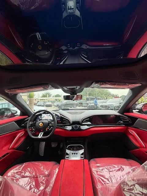 Ferrari Purosangue  2026, снимка 9 - Автомобили и джипове - 55622674