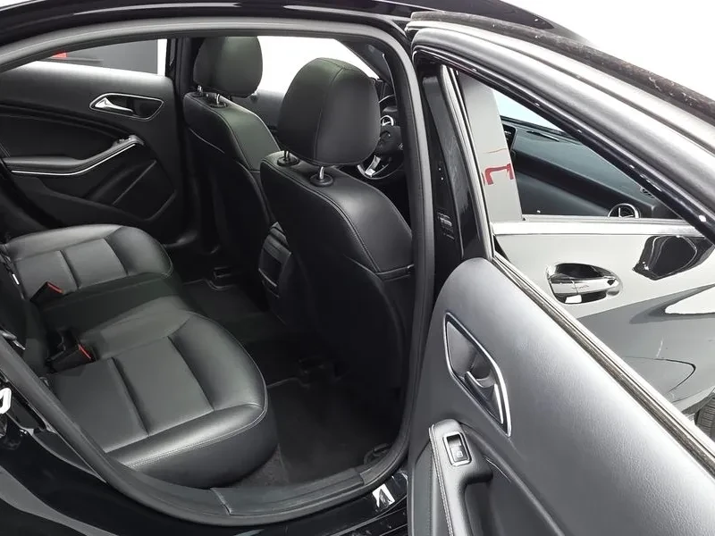 Mercedes-Benz A 200, снимка 11 - Автомобили и джипове - 55007684