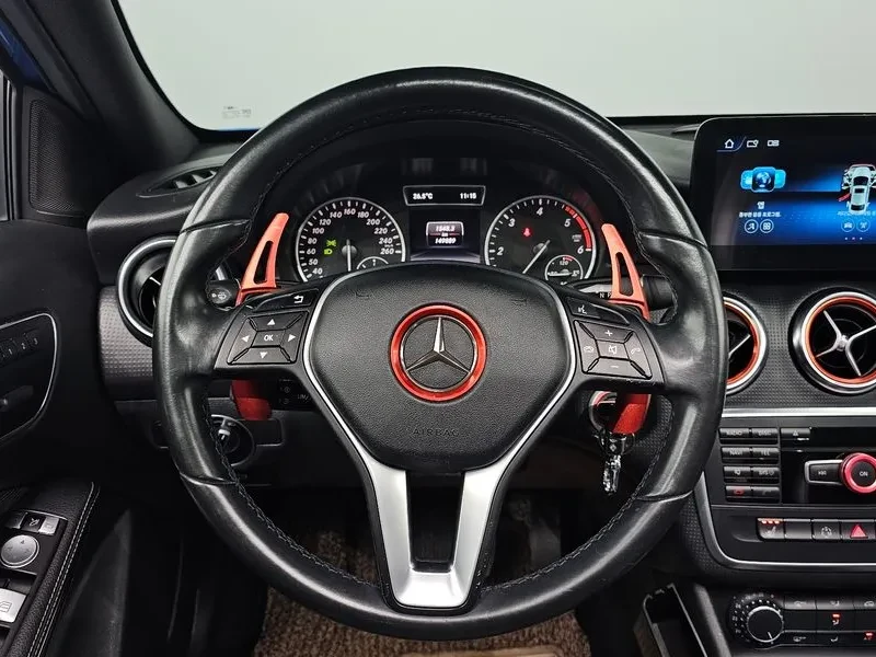 Mercedes-Benz A 180 W176 A180 Cdi Style, снимка 13 - Автомобили и джипове - 56008578