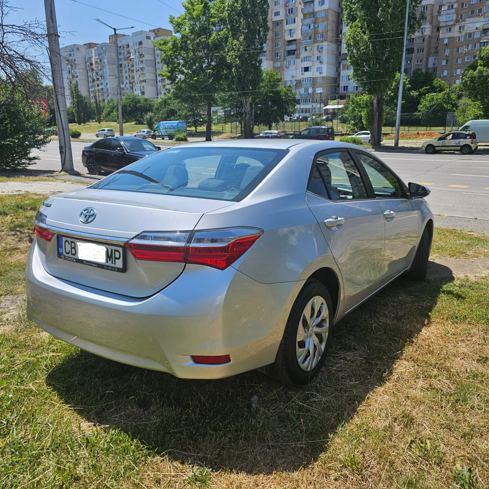 Toyota Corolla D4-D - изображение 5