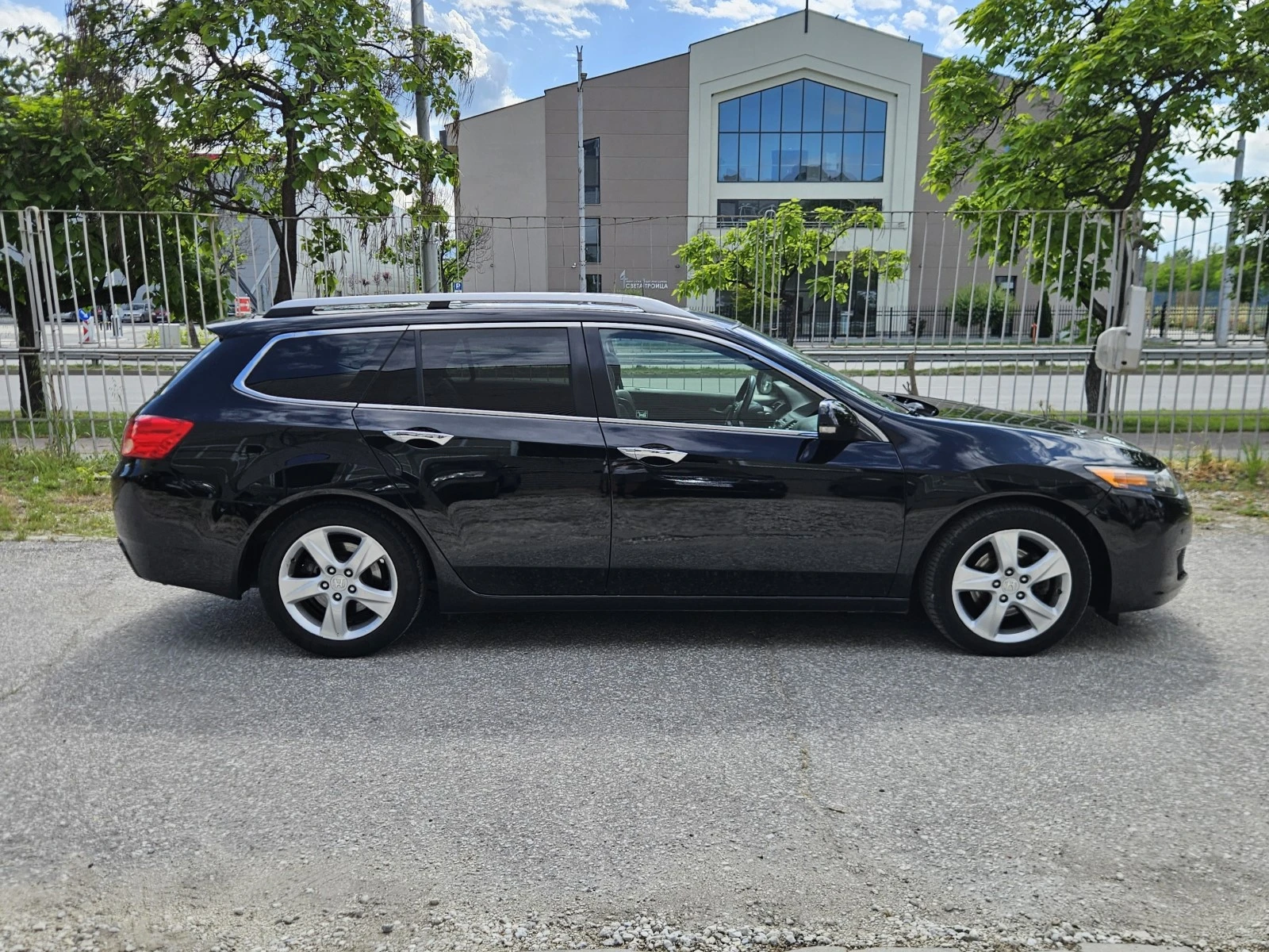 Honda Accord 2.2i-DTEC Distronic Executive - изображение 4