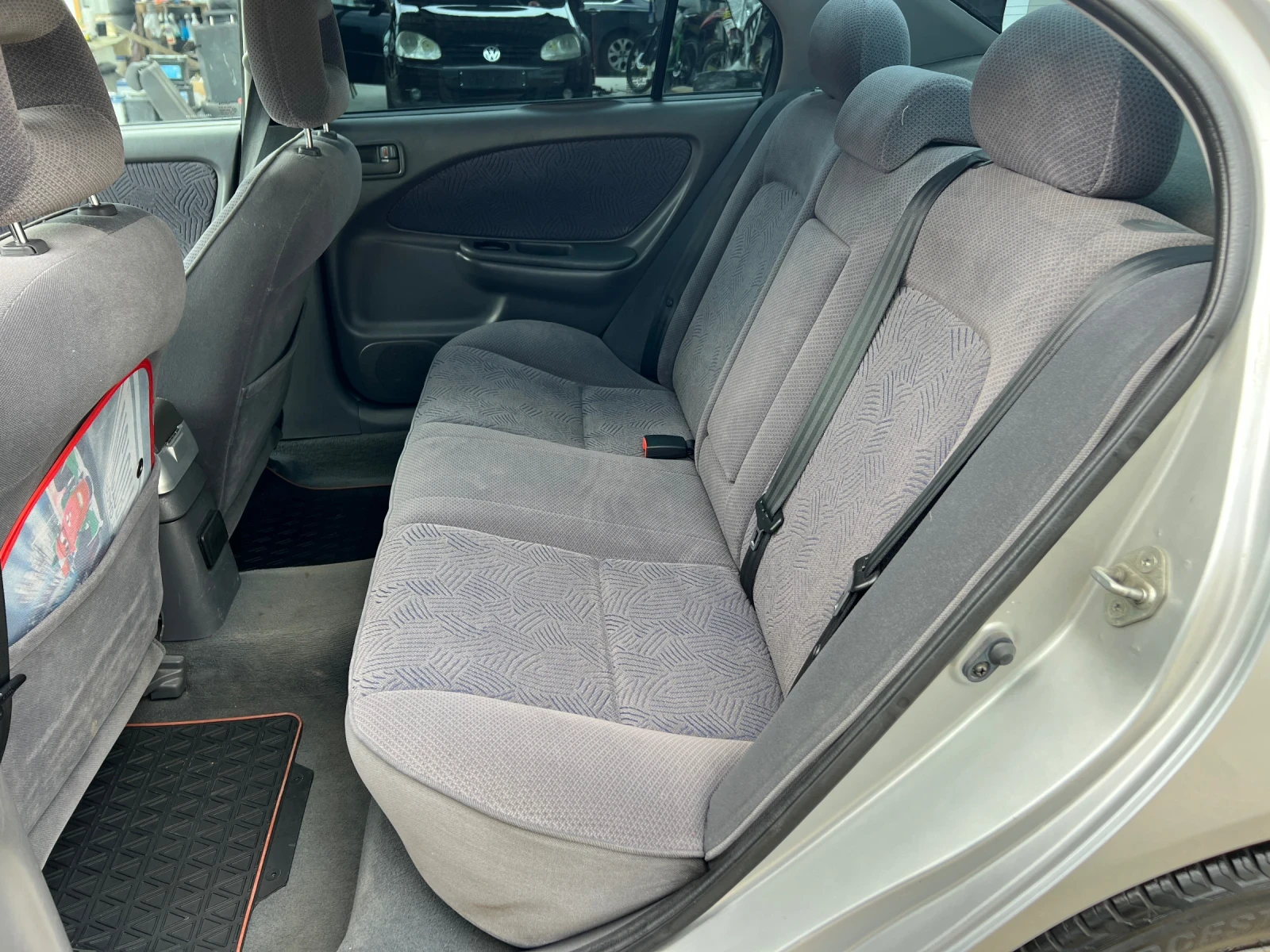 Toyota Avensis 2.0TD-90.// /.  | Mobile.bg   12