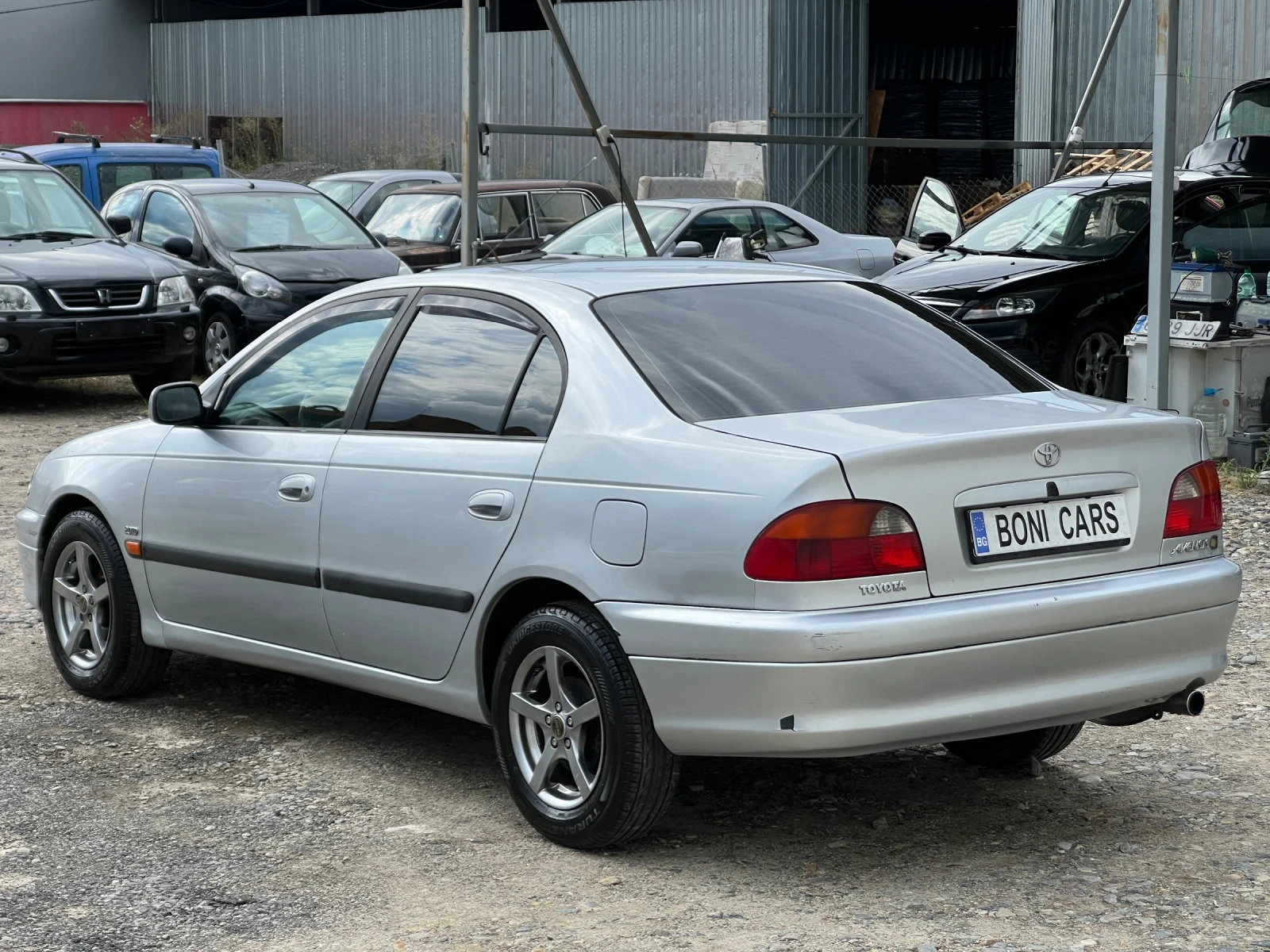 Toyota Avensis 2.0TD-90к.с/Климатик/Автоматични фарове/ел. Пакет - изображение 7