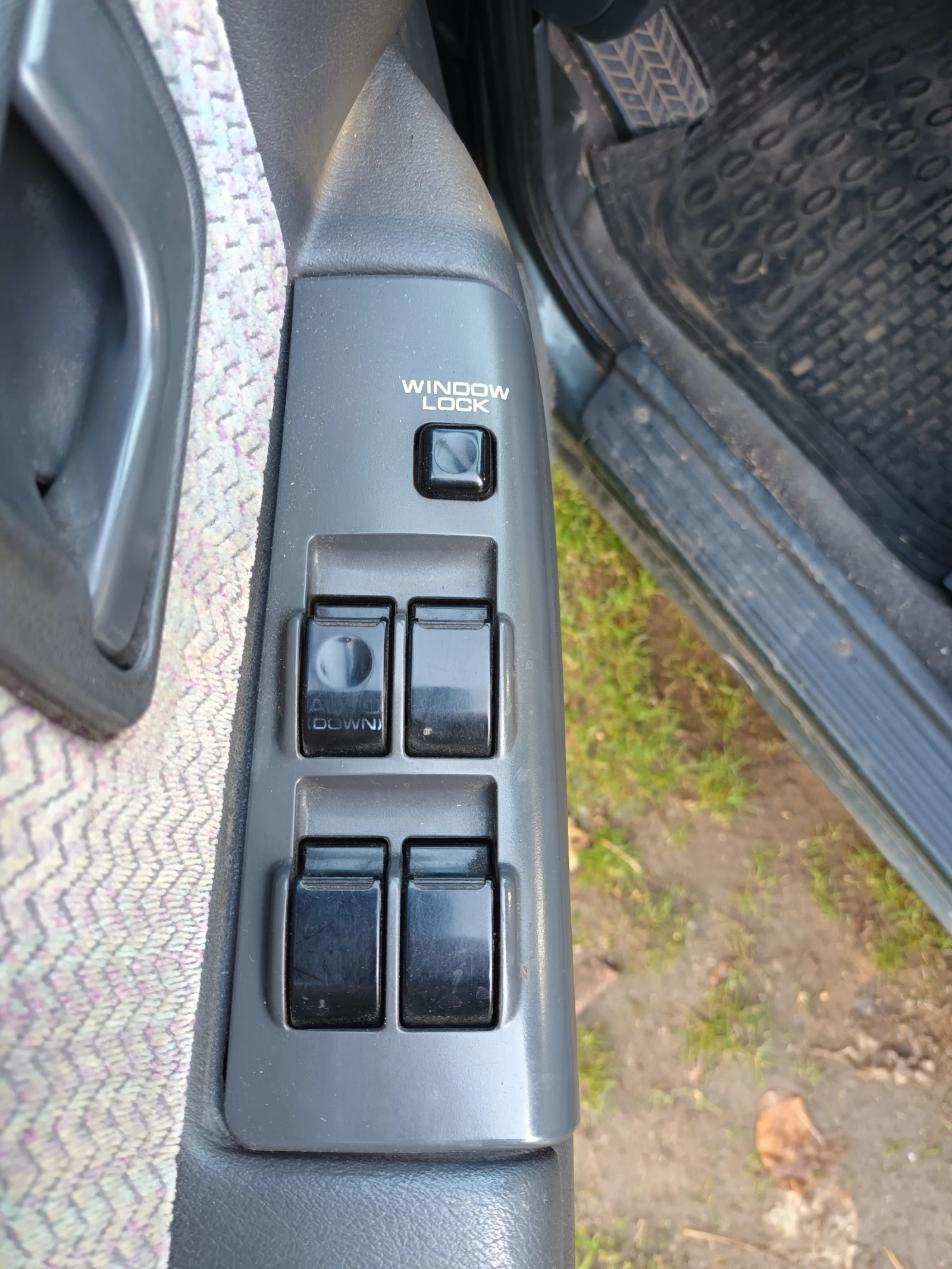 Mitsubishi Space wagon 2, 0 | Mobile.bg   15