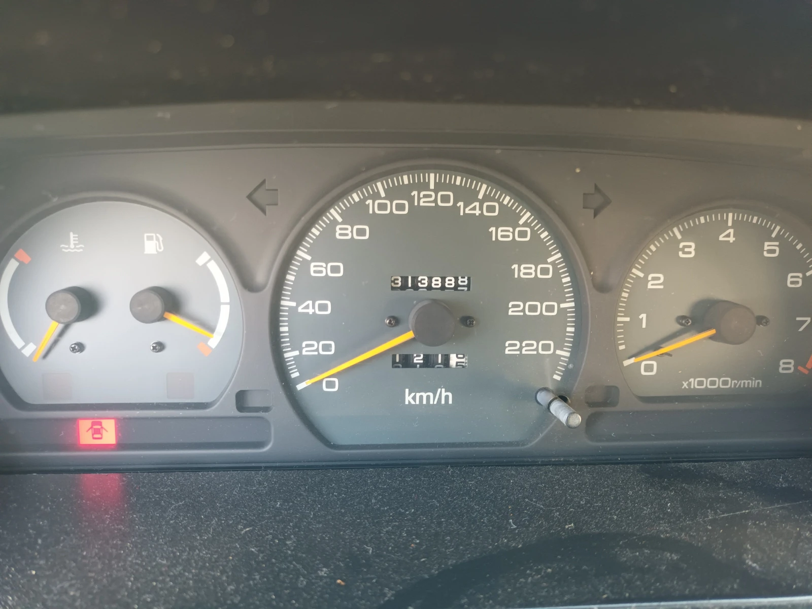 Mitsubishi Space wagon 2, 0 | Mobile.bg   12