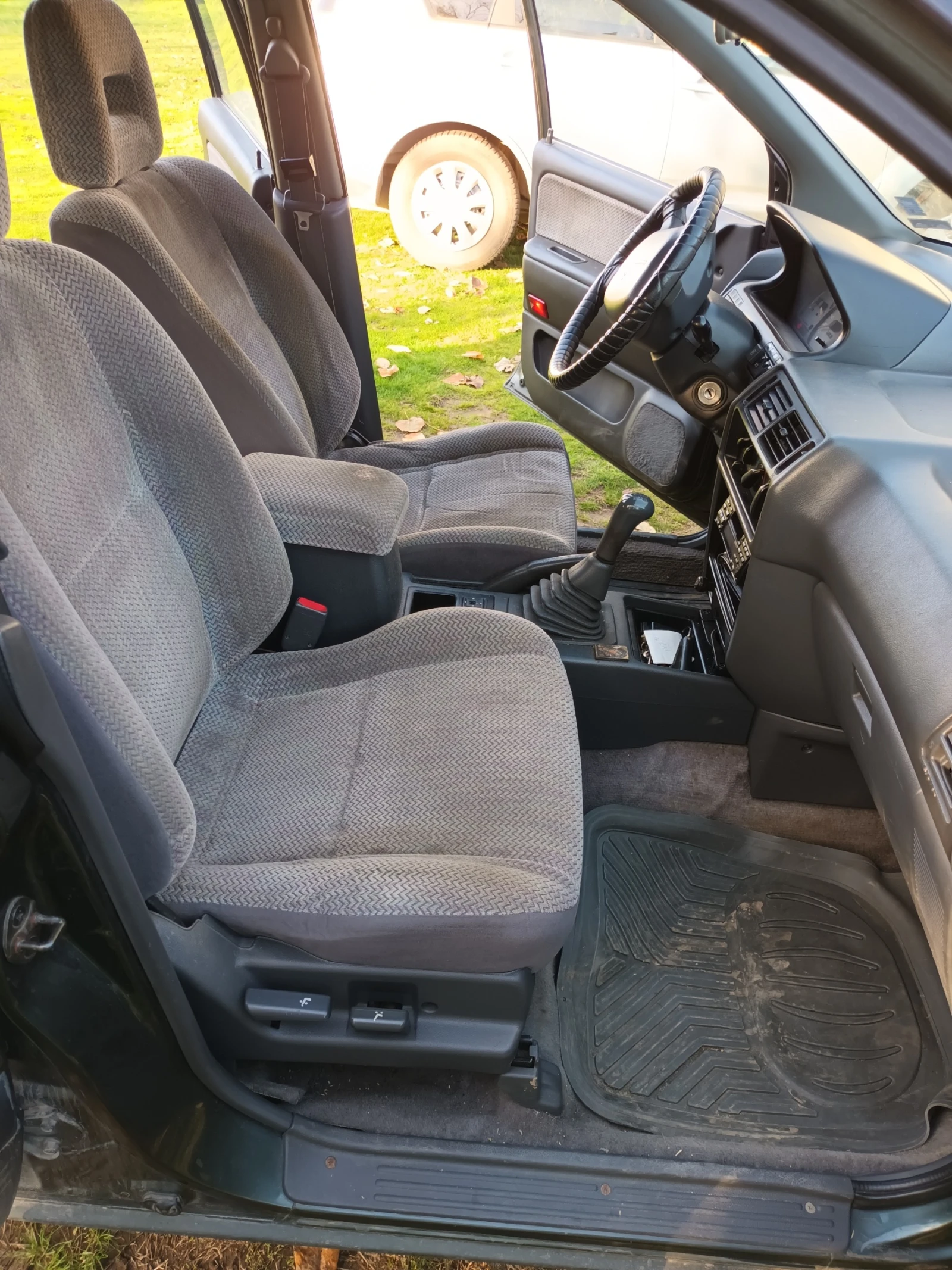 Mitsubishi Space wagon 2, 0 | Mobile.bg   16