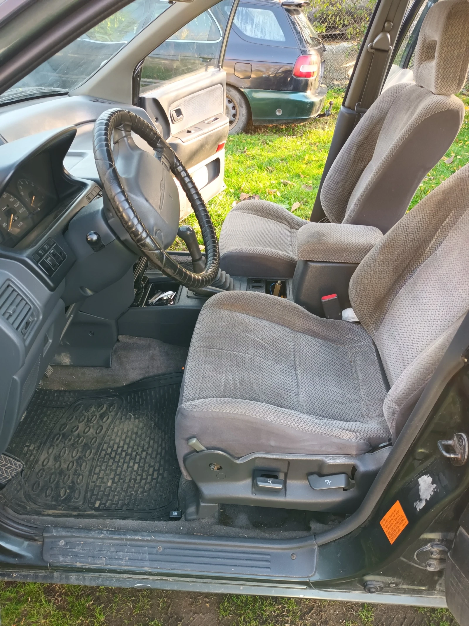 Mitsubishi Space wagon 2, 0 | Mobile.bg   10