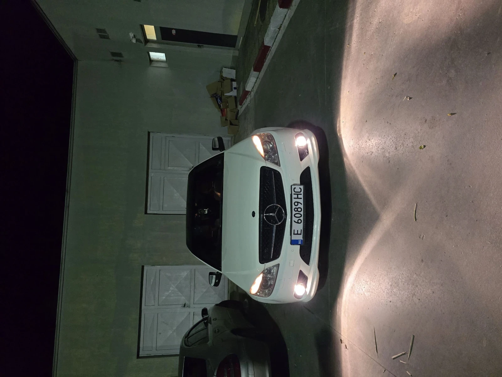 Mercedes-Benz C 320, снимка 10 - Автомобили и джипове - 52710126