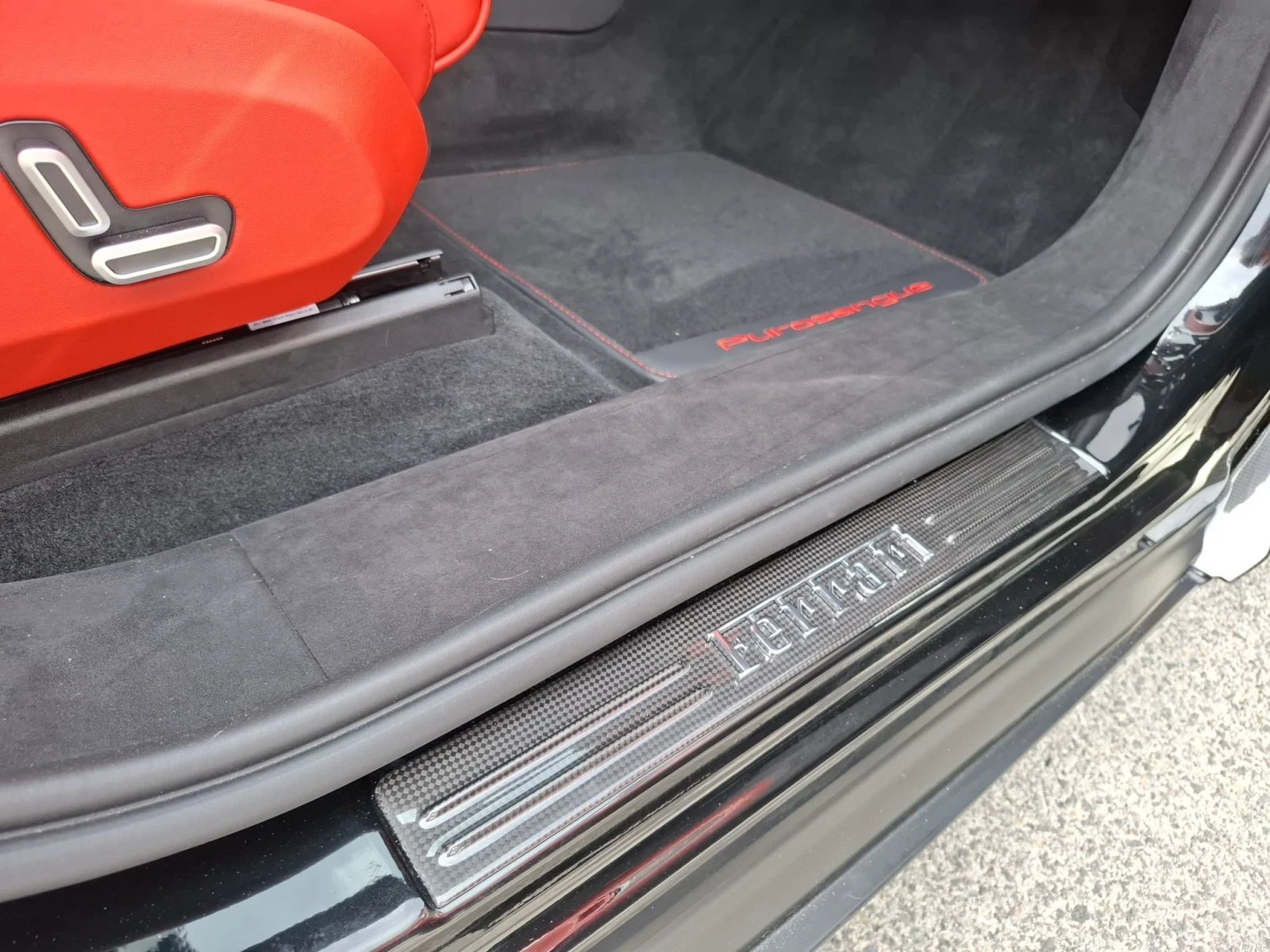 Ferrari Purosangue  2026, снимка 14 - Автомобили и джипове - 55753828