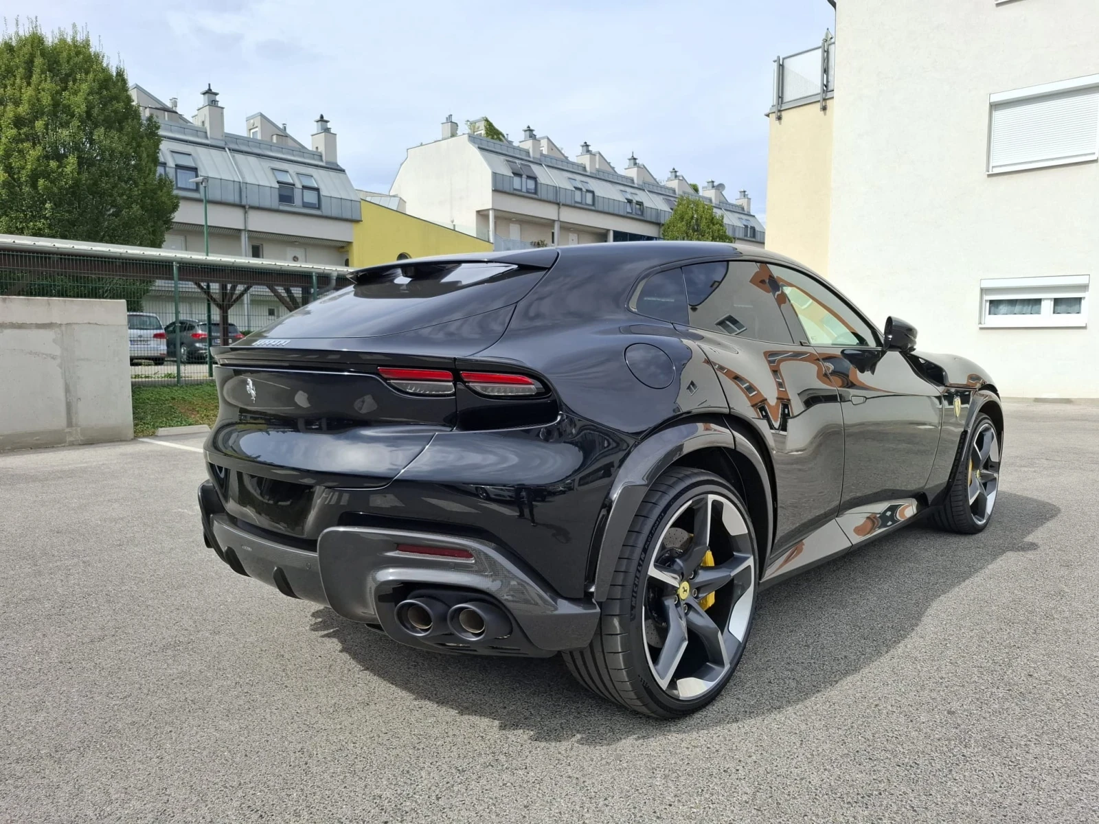 Ferrari Purosangue  2026, снимка 5 - Автомобили и джипове - 55753828