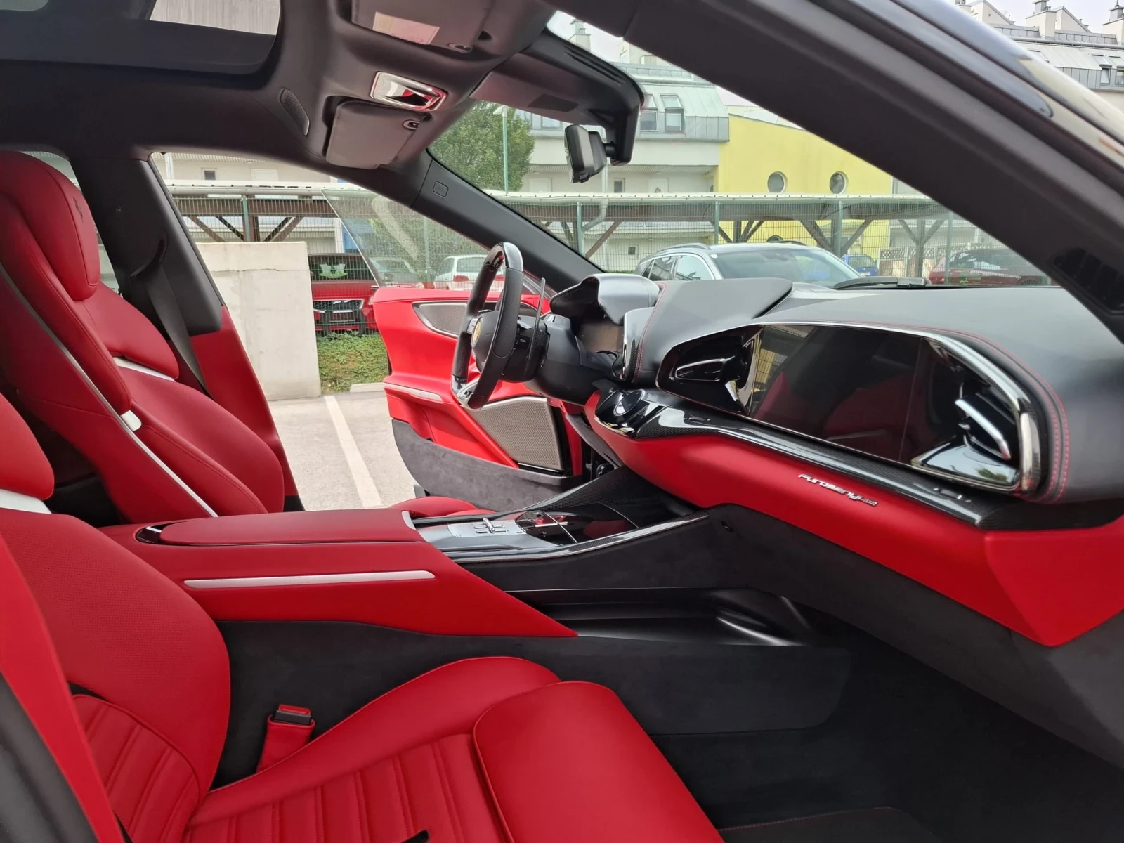 Ferrari Purosangue  2026, снимка 12 - Автомобили и джипове - 55753828