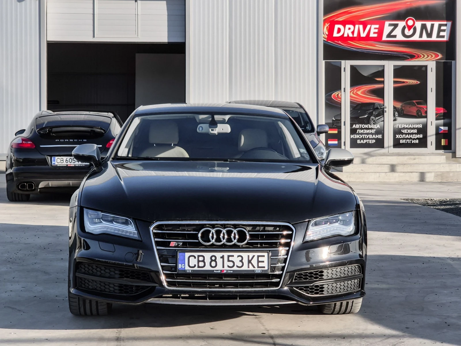 Audi A7 3.0 TDI 2xSLine Обслужена, снимка 2 - Автомобили и джипове - 53772909