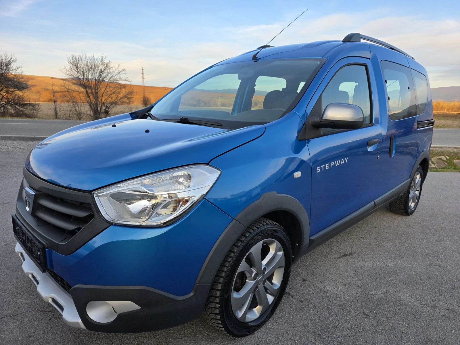 Dacia Dokker Stepway Navi TOP
