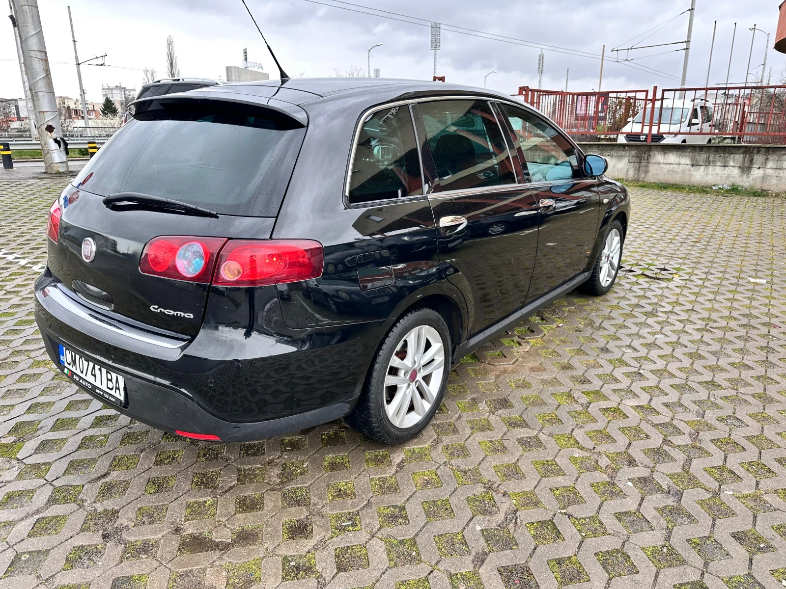 Fiat Croma Multijet 1.9 , снимка 2 - Автомобили и джипове - 54065851