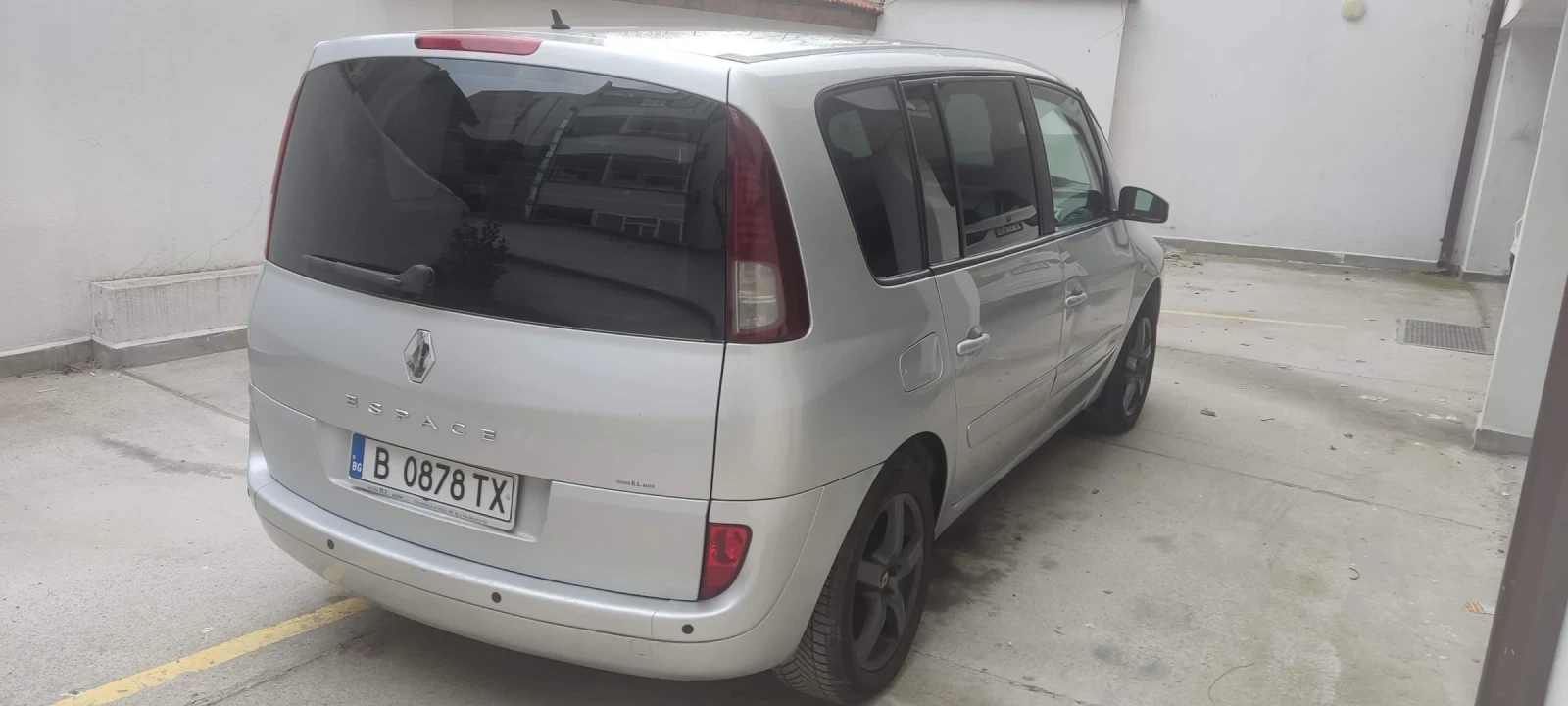 Renault Espace 2.0 dci, снимка 4 - Автомобили и джипове - 54124107