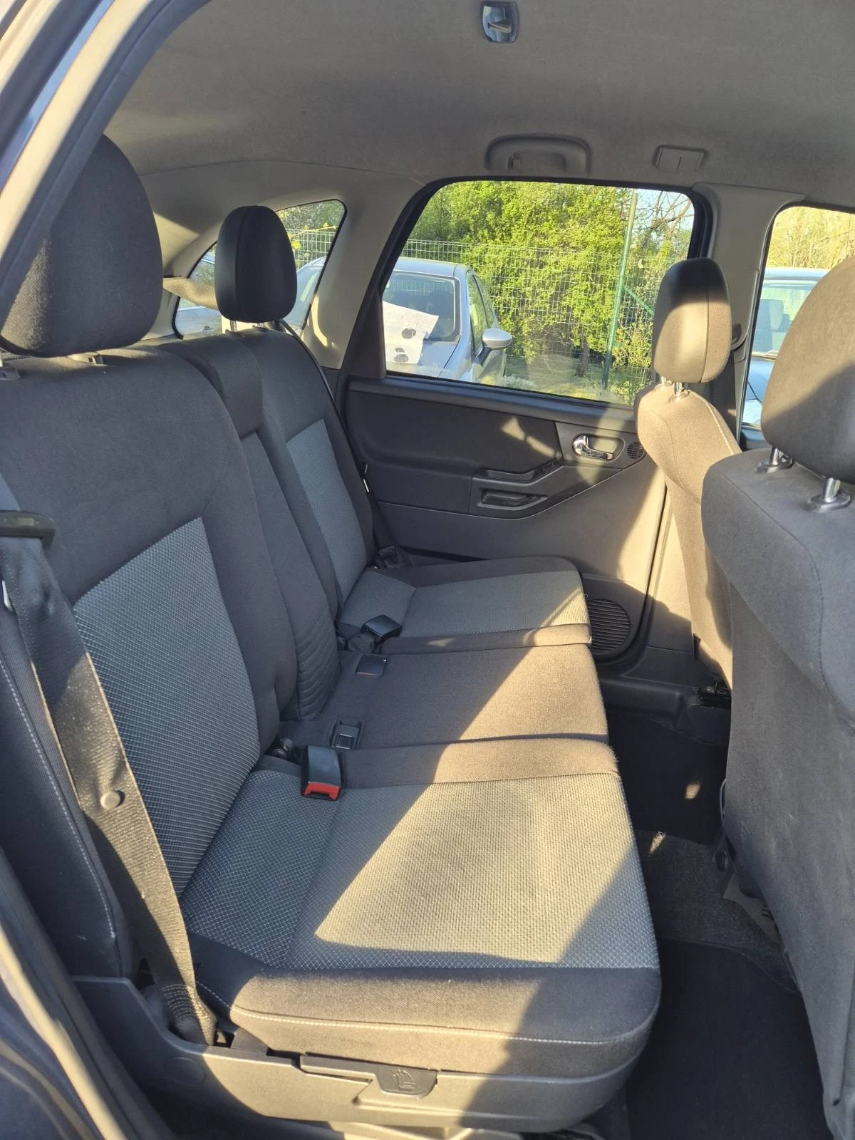 Opel Meriva 1.6 , 105 k.с.- 99000 km., снимка 11 - Автомобили и джипове - 54237932