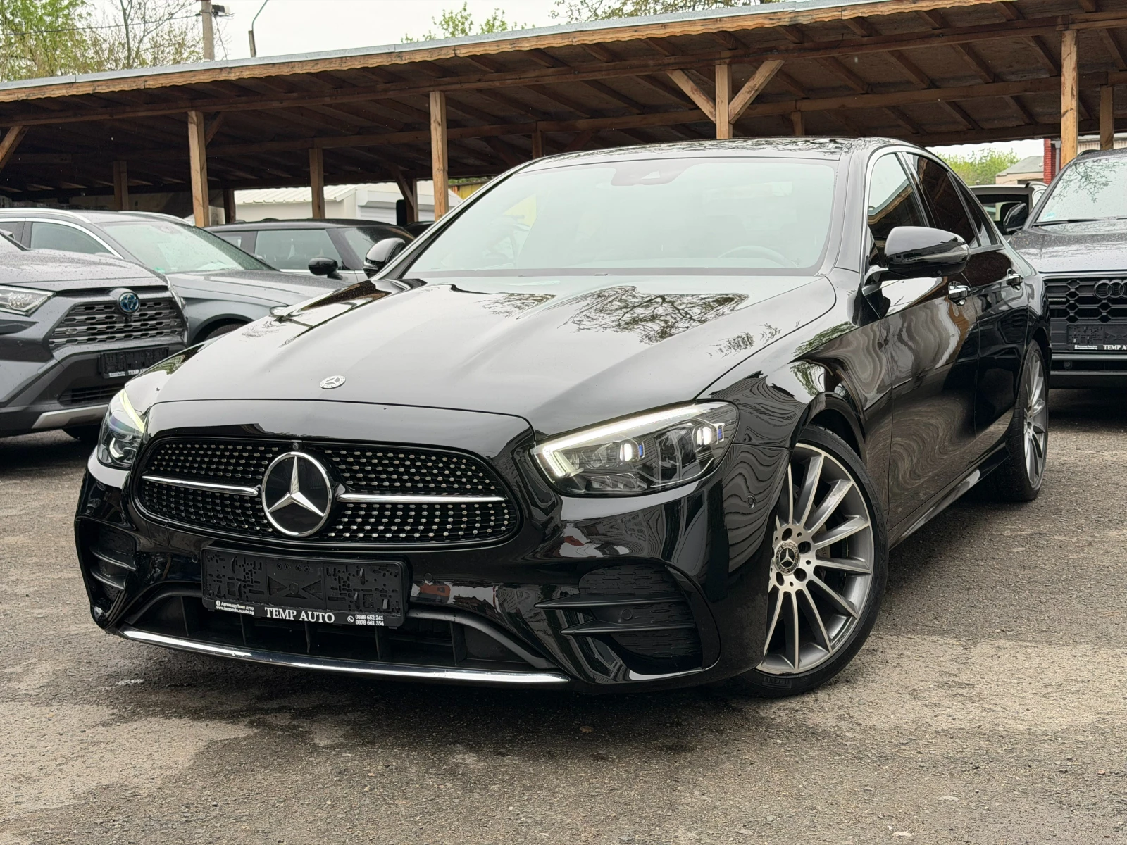 Mercedes-Benz E 220 AMG* СЕРВИЗНА ИСТОРИЯ В МЕРЦЕДЕС
