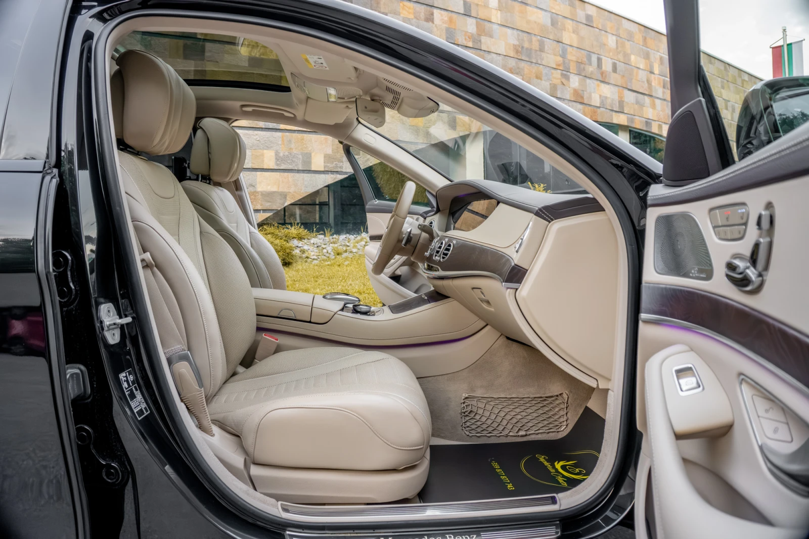 Mercedes-Benz S 400 d* 4MATIC* AMG* BLACK SERIES* BUSINESS* 3xTV* PANO, снимка 12 - Автомобили и джипове - 54772075