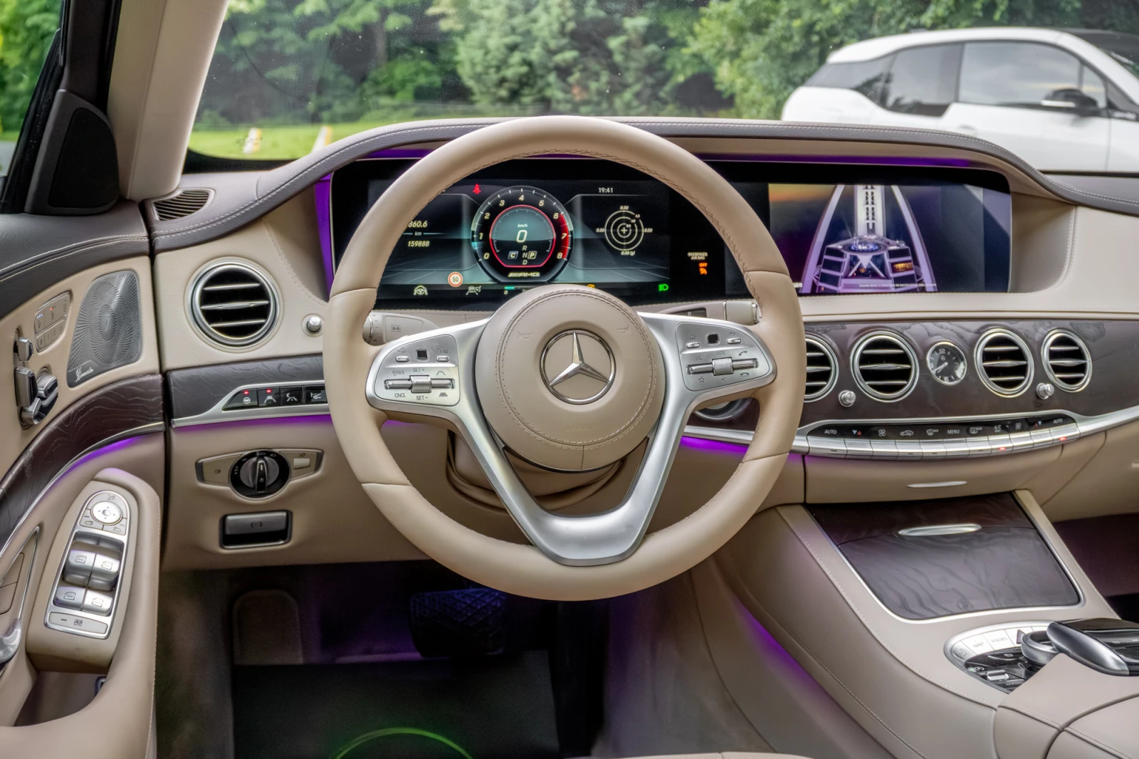 Mercedes-Benz S 400 d* 4MATIC* AMG* BLACK SERIES* BUSINESS* 3xTV* PANO, снимка 14 - Автомобили и джипове - 54772075