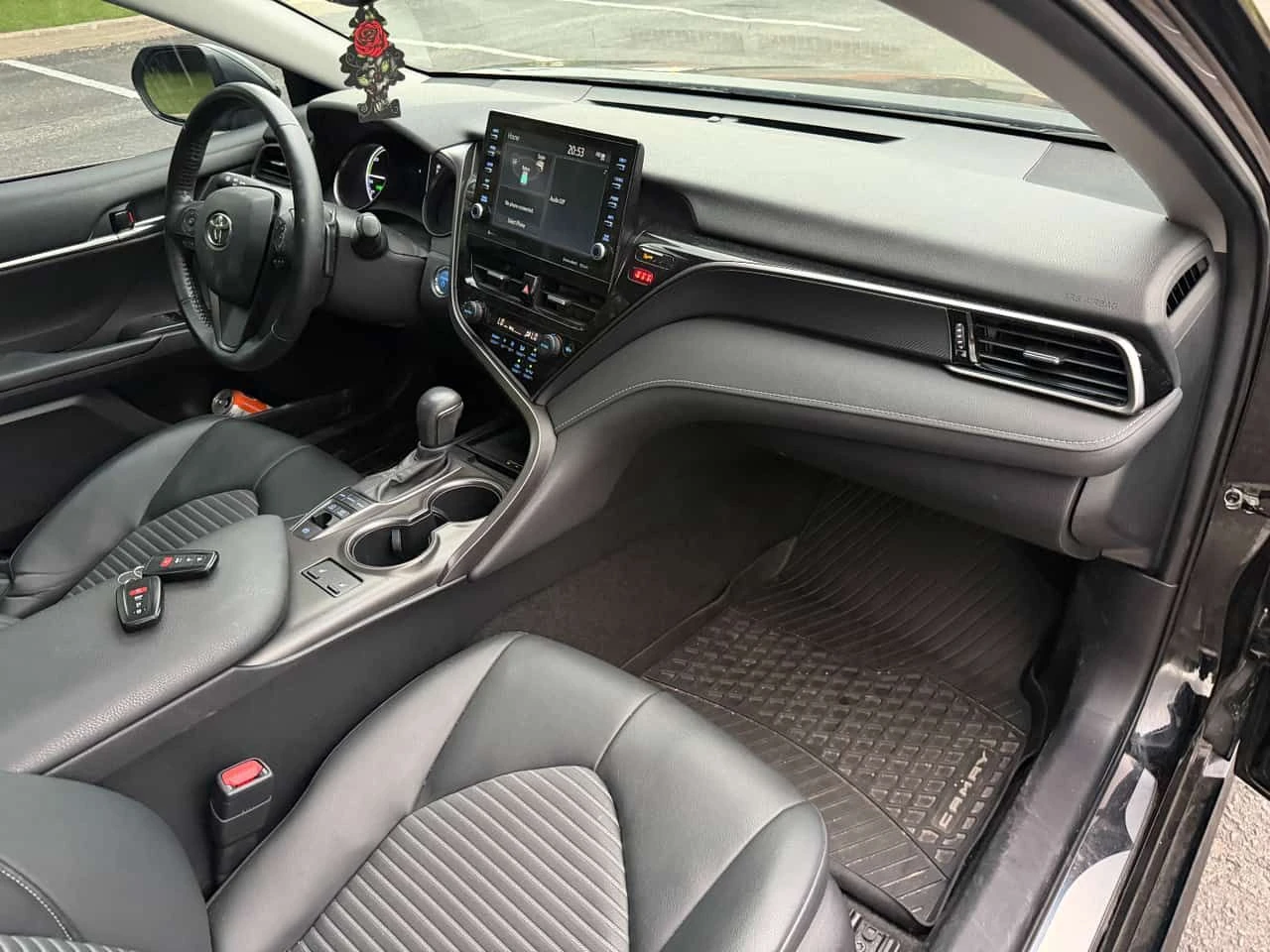 Toyota Camry * Hybrid * АВТОКРЕДИТ БЕЗ ПЪРВОНАЧАЛНА ВНОСКА* , снимка 10 - Автомобили и джипове - 55083026