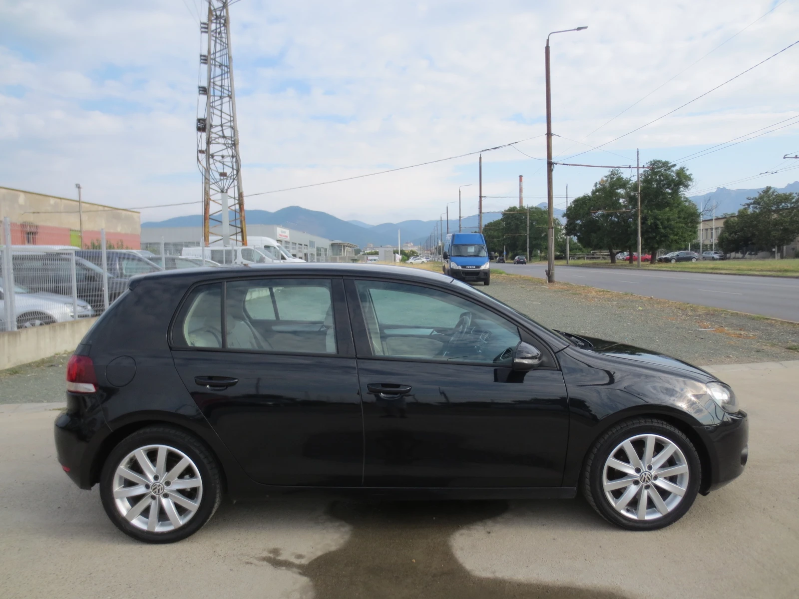 VW Golf 2.0 TDI , снимка 4 - Автомобили и джипове - 55140761