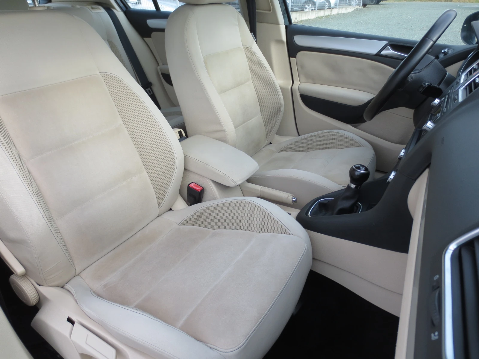 VW Golf 2.0 TDI , снимка 15 - Автомобили и джипове - 55140761