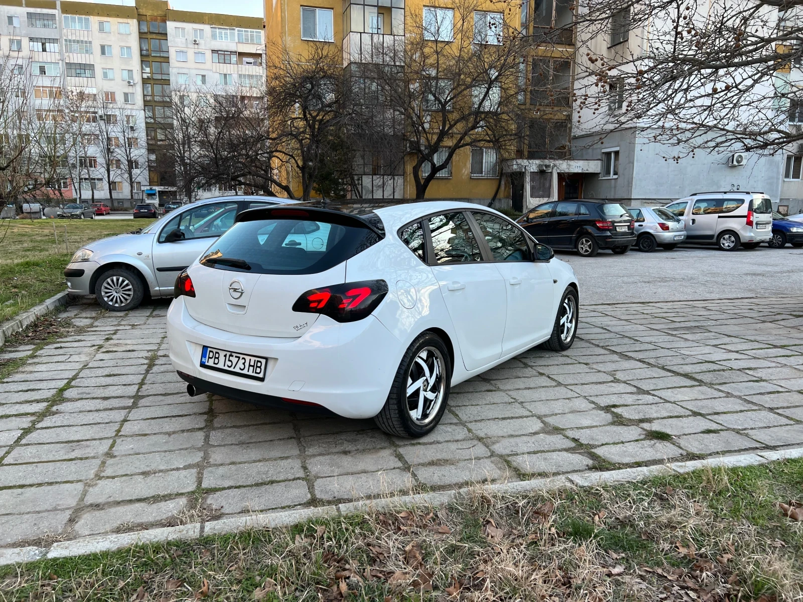 Opel Astra, снимка 3 - Автомобили и джипове - 55788708