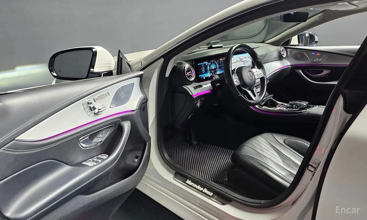 Mercedes-Benz CLS 400 * 4MATIC * КРАЙНА ЦЕНА ДО БЪЛГАРИЯ, снимка 11 - Автомобили и джипове - 55886339