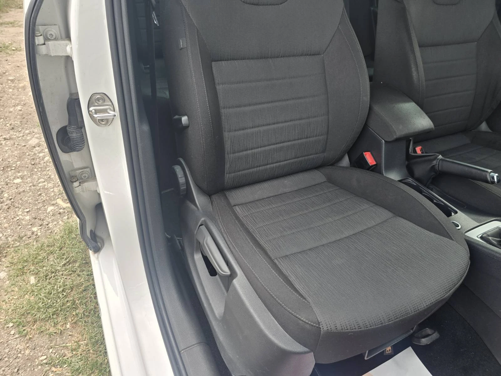 Skoda Octavia КАТО НОВ/2.0TDI/140hp, снимка 11 - Автомобили и джипове - 56067384