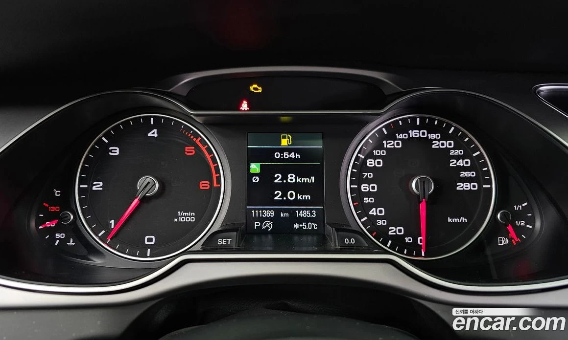 Audi A4 30 TDI Dynamic B8, снимка 8 - Автомобили и джипове - 56122170