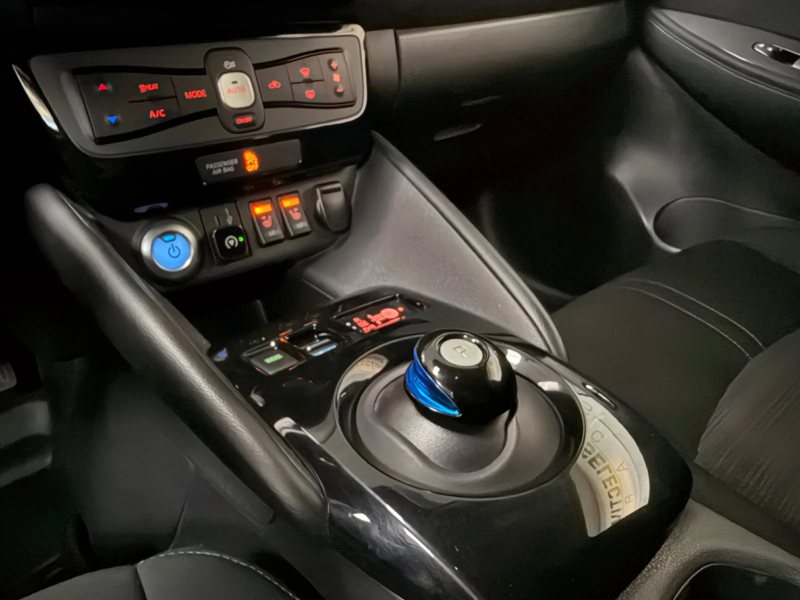 Nissan Leaf  2021 SV PLUS Hatchback, снимка 14 - Автомобили и джипове - 56248061