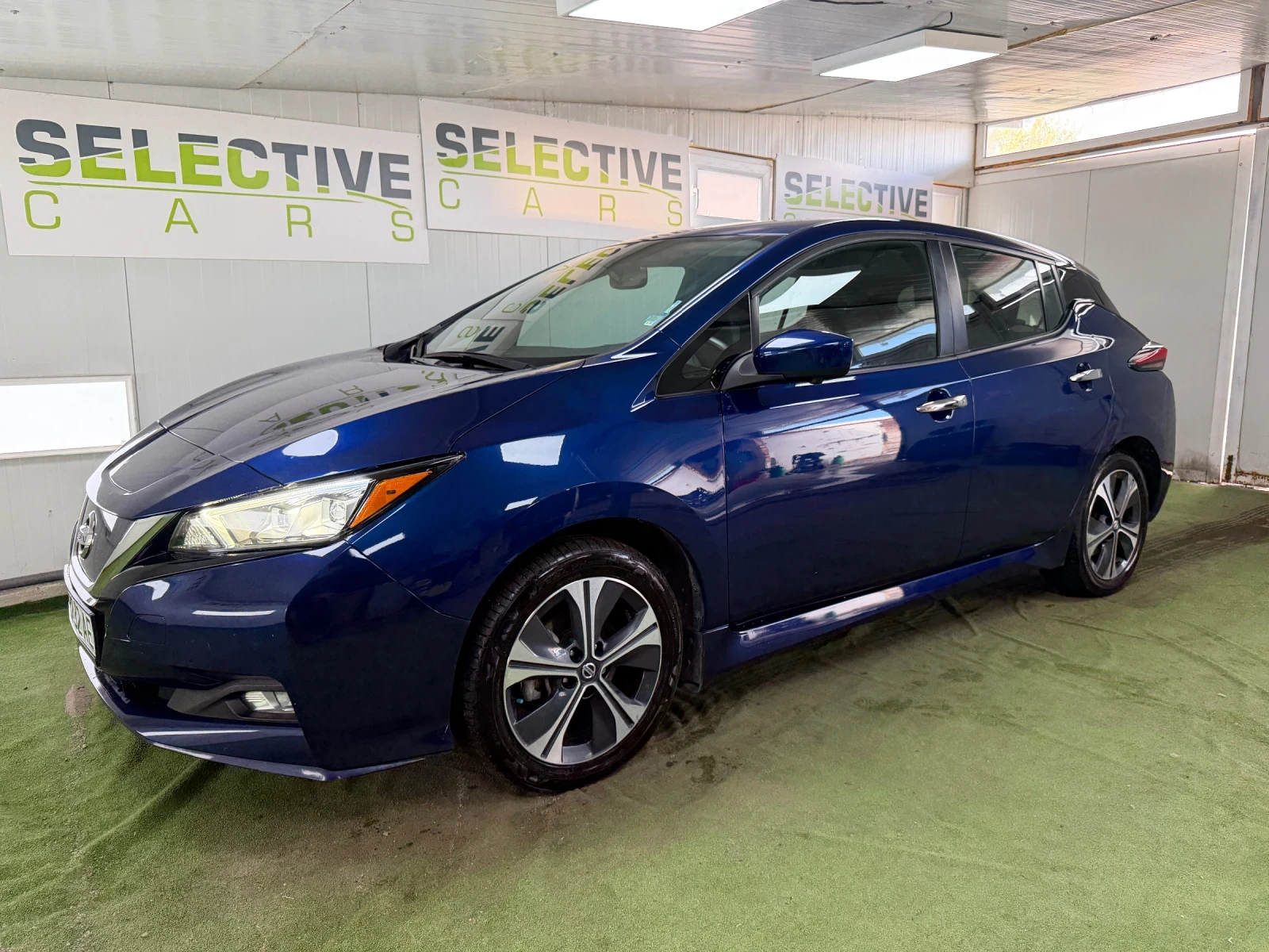 Nissan Leaf  2021 SV PLUS Hatchback, снимка 2 - Автомобили и джипове - 56248061