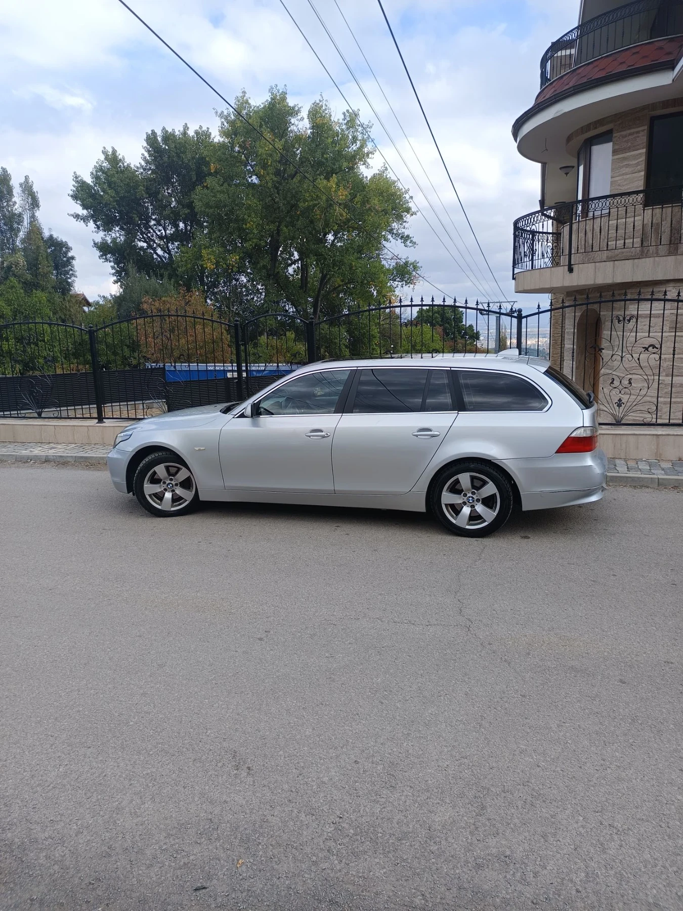 BMW 530 530xd , снимка 15 - Автомобили и джипове - 56271232