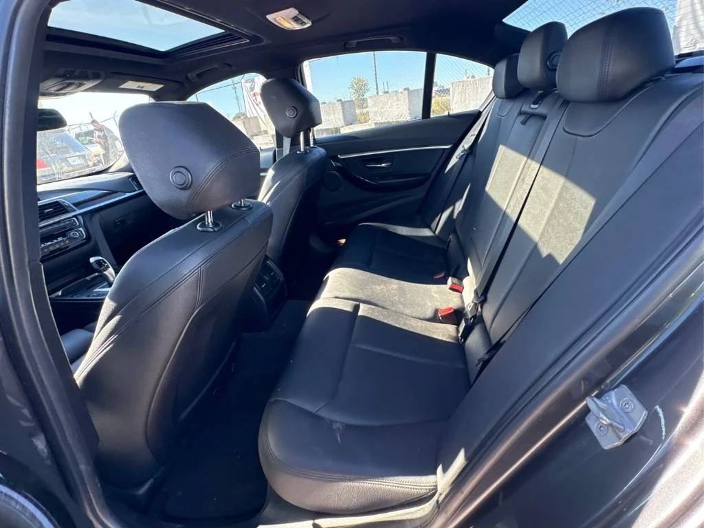 BMW 330 M pack* CARFAX* ����� �� �����������*  | Mobile.bg � ����������� 11