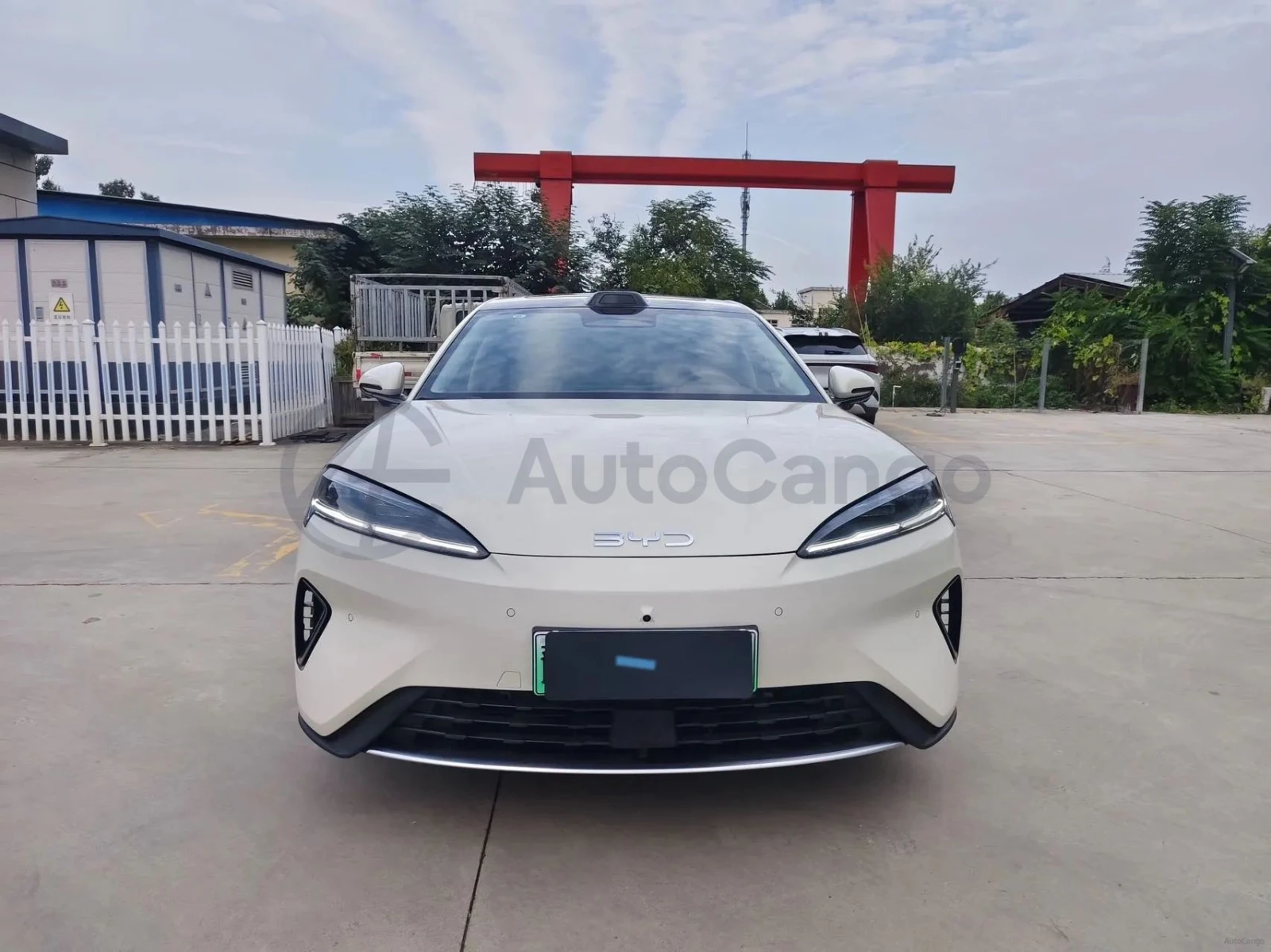 BYD Seal  Цена до България , снимка 2 - Автомобили и джипове - 56646082