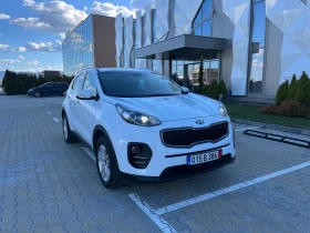 Kia Sportage 1.6GDi 132к.с. Навигация!! Пълна сервизна история! - 11600 € / 22687.63 лв. - 46324217 7