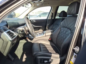 BMW X7 * xDrive40i * CARFAX * 2 КЛЮЧА * 7 МЕСТА* ПАНОРАМА | Auto.bg — изображение 4