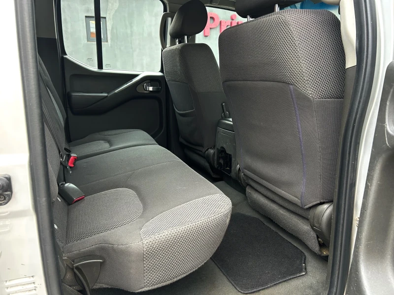 Nissan Navara 2.5D, ВНОС ОТ ИТАЛИЯ, ПЕРФЕКТЕН, снимка 12 - Автомобили и джипове - 49494754