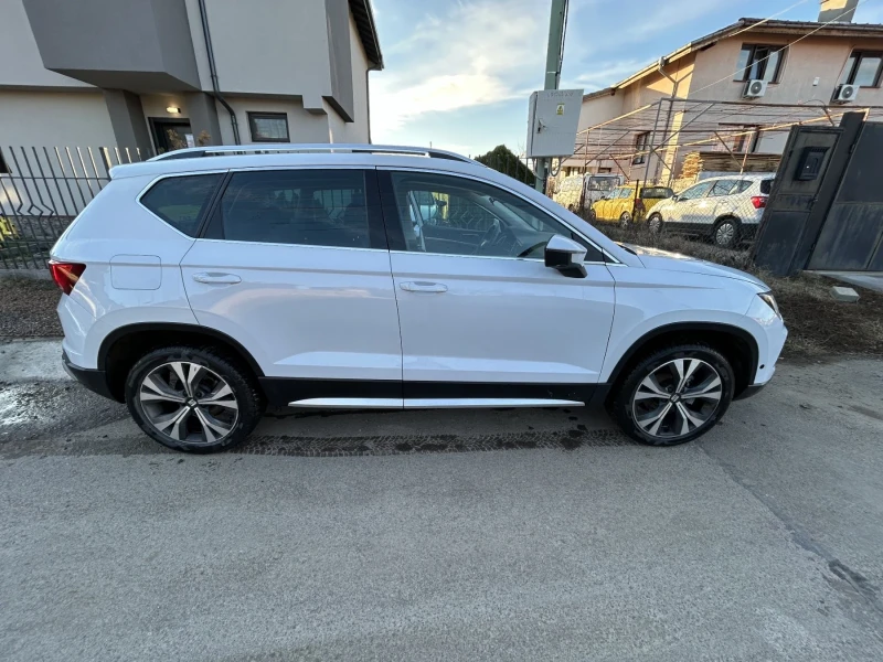 Seat Ateca, снимка 2 - Автомобили и джипове - 52341519