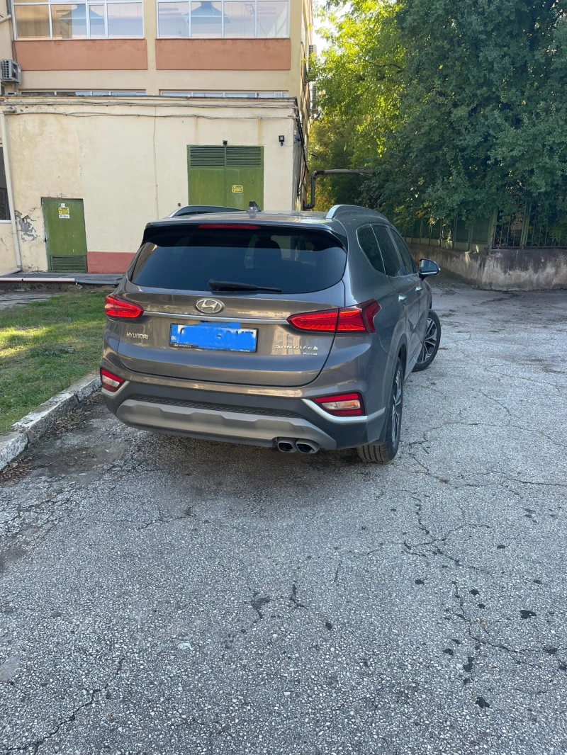 Hyundai Santa fe, снимка 3 - Автомобили и джипове - 52499360