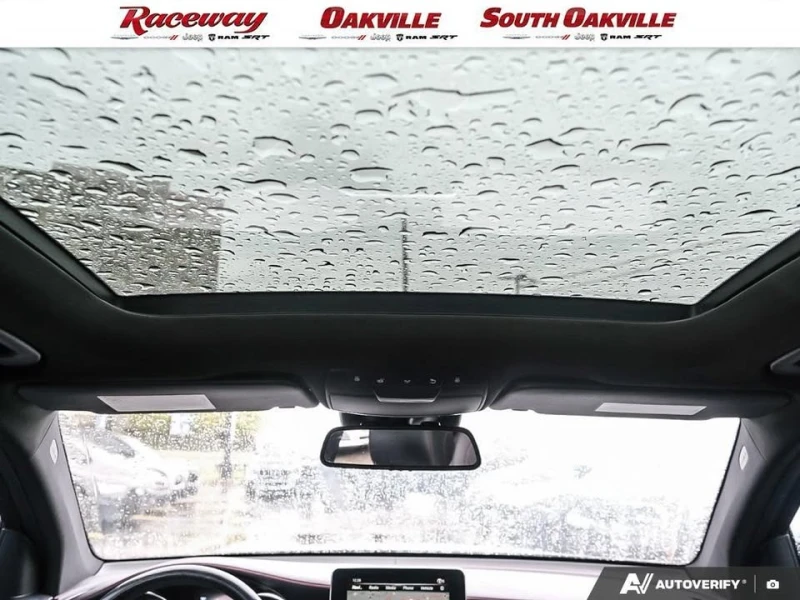 Mercedes-Benz GLC 43 AMG 4MATIC * * CARFAX * * АВТОКРЕДИТ * * , снимка 10 - Автомобили и джипове - 52612159